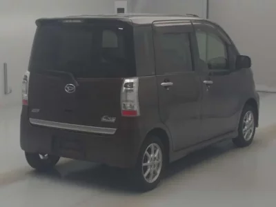 Daihatsu TANTO EXE