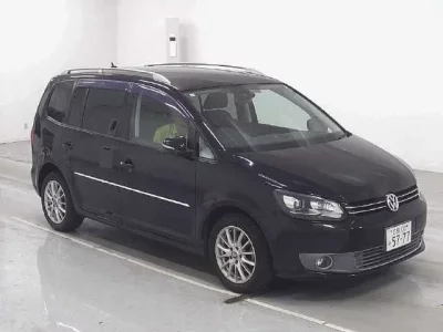 Volkswagen GOLF TOURAN