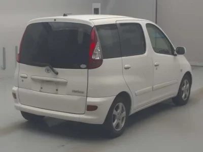 Toyota FUNCARGO