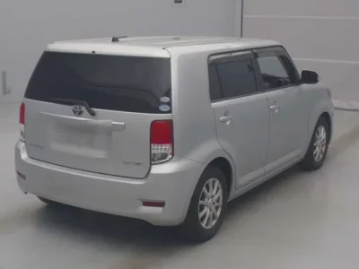 Toyota COROLLA RUMION