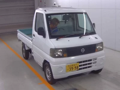 Nissan CLIPPER TRUCK