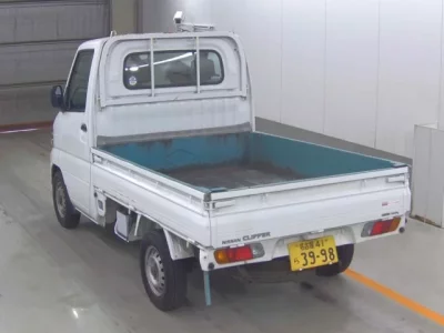 Nissan CLIPPER TRUCK