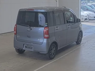Daihatsu TANTO EXE