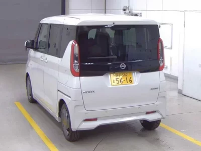 Nissan ROOX