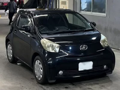 Toyota IQ