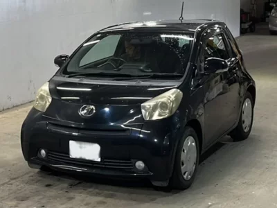 Toyota IQ