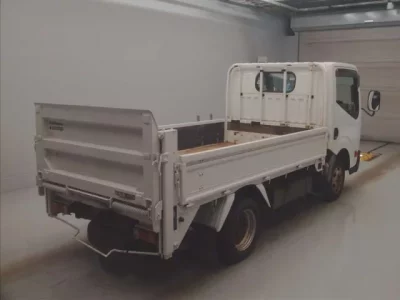Nissan ATLAS