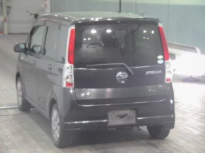 Subaru STELLA