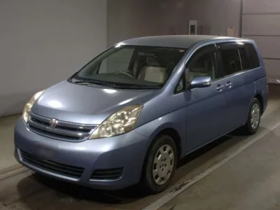 Toyota ISIS