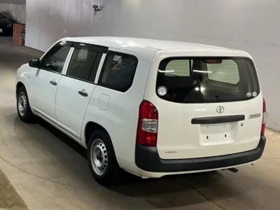 Toyota SUCCEED