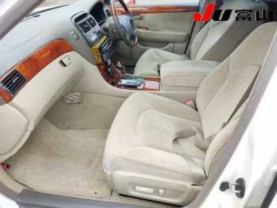 Toyota CELSIOR