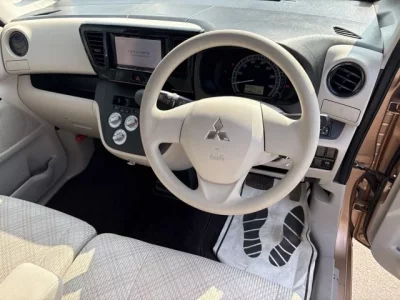 Mitsubishi EK SPACE