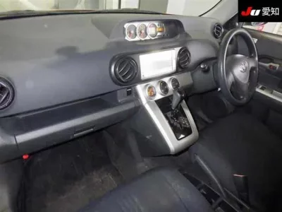 Toyota COROLLA RUMION