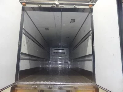 Isuzu TRUCK