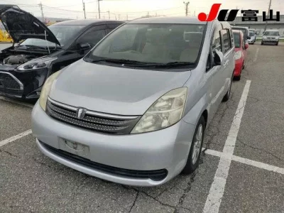 Toyota ISIS