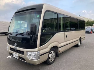 Toyota COASTER