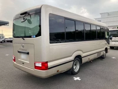 Toyota COASTER