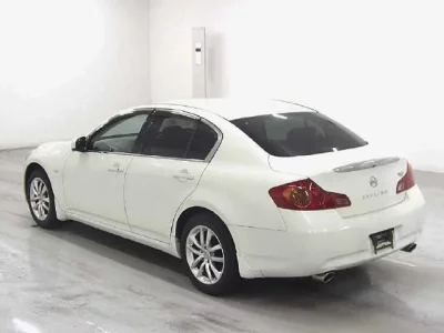 Nissan SKYLINE