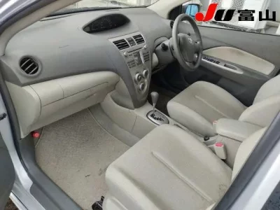 Toyota BELTA