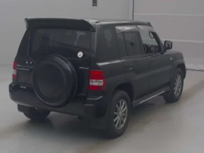 Mitsubishi PAJERO IO