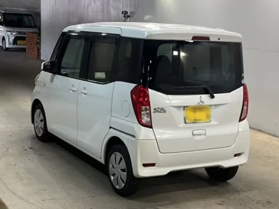 Mitsubishi EK SPACE
