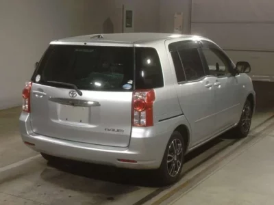 Toyota RAUM