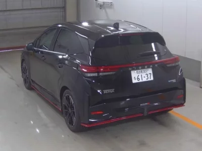 Nissan AURA
