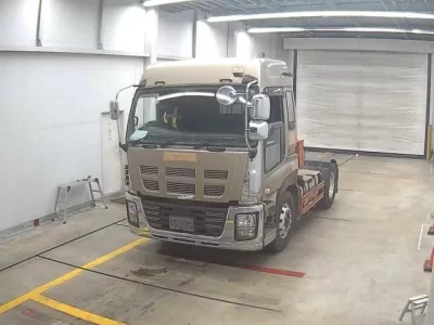 Isuzu TRUCK
