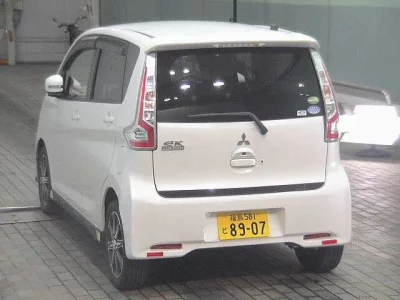 Mitsubishi EK CUSTOM