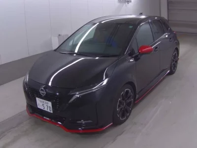 Nissan AURA
