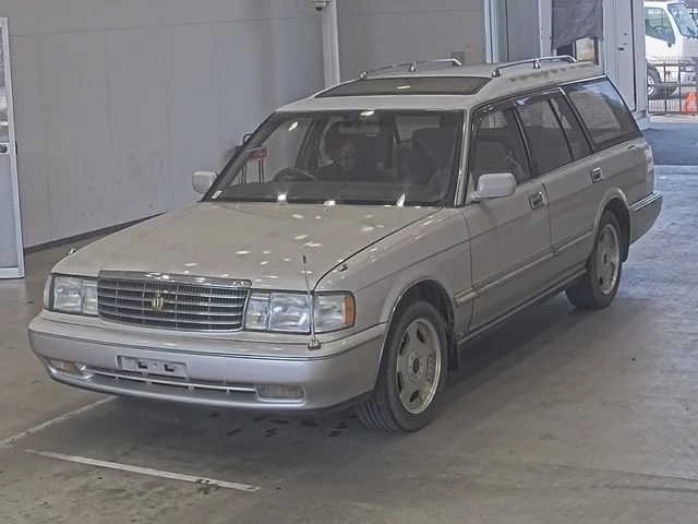 Toyota CROWN WAGON