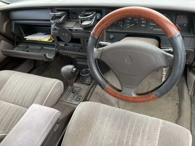Toyota CROWN WAGON