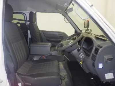 Mazda BONGO VAN