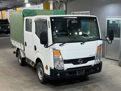 Nissan ATLAS