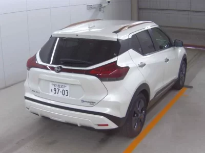 Nissan KIX