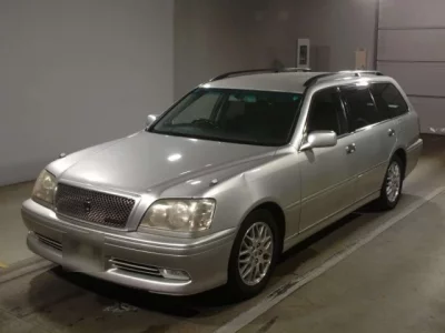 Toyota CROWN ESTATE