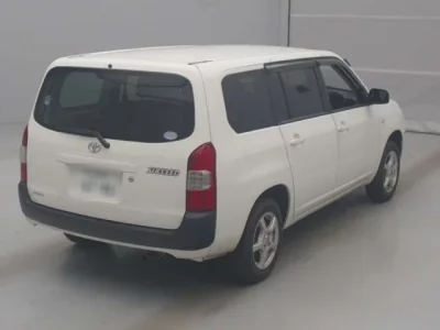 Toyota SUCCEED