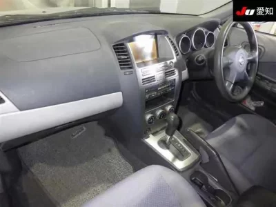 Nissan WINGROAD