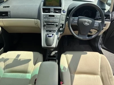 Lexus HS