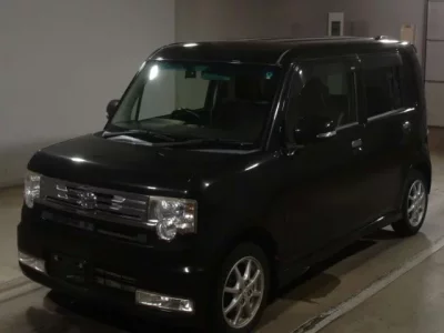 Toyota PIXIS SPACE