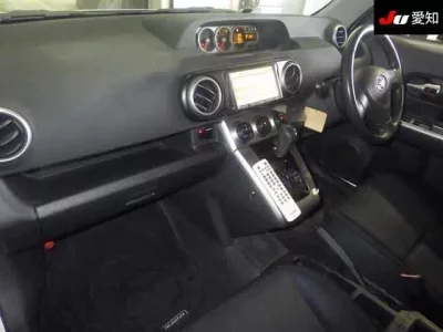 Toyota COROLLA RUMION