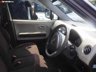 Suzuki MRWAGON