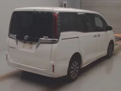 Toyota ESQUIRE