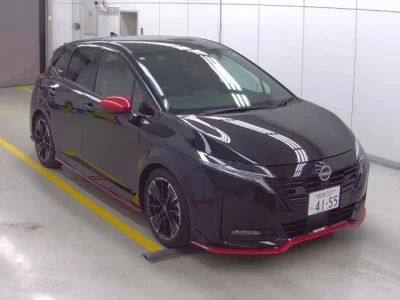 Nissan AURA