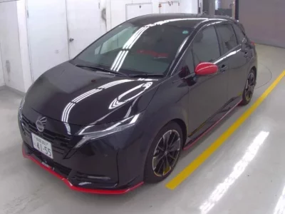 Nissan AURA