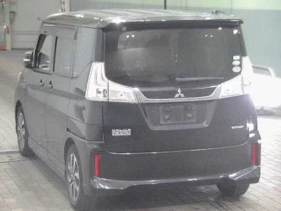Mitsubishi DELICA D2
