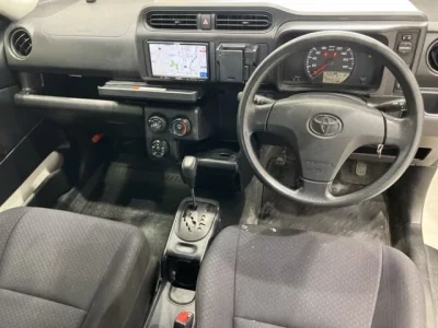 Toyota SUCCEED
