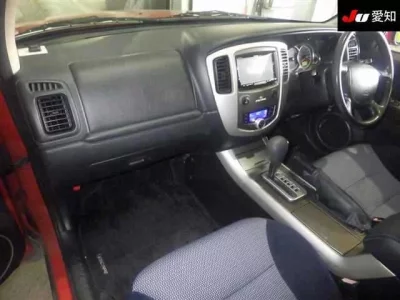 Ford ESCAPE