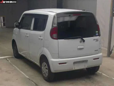 Suzuki MRWAGON