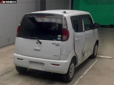 Suzuki MRWAGON